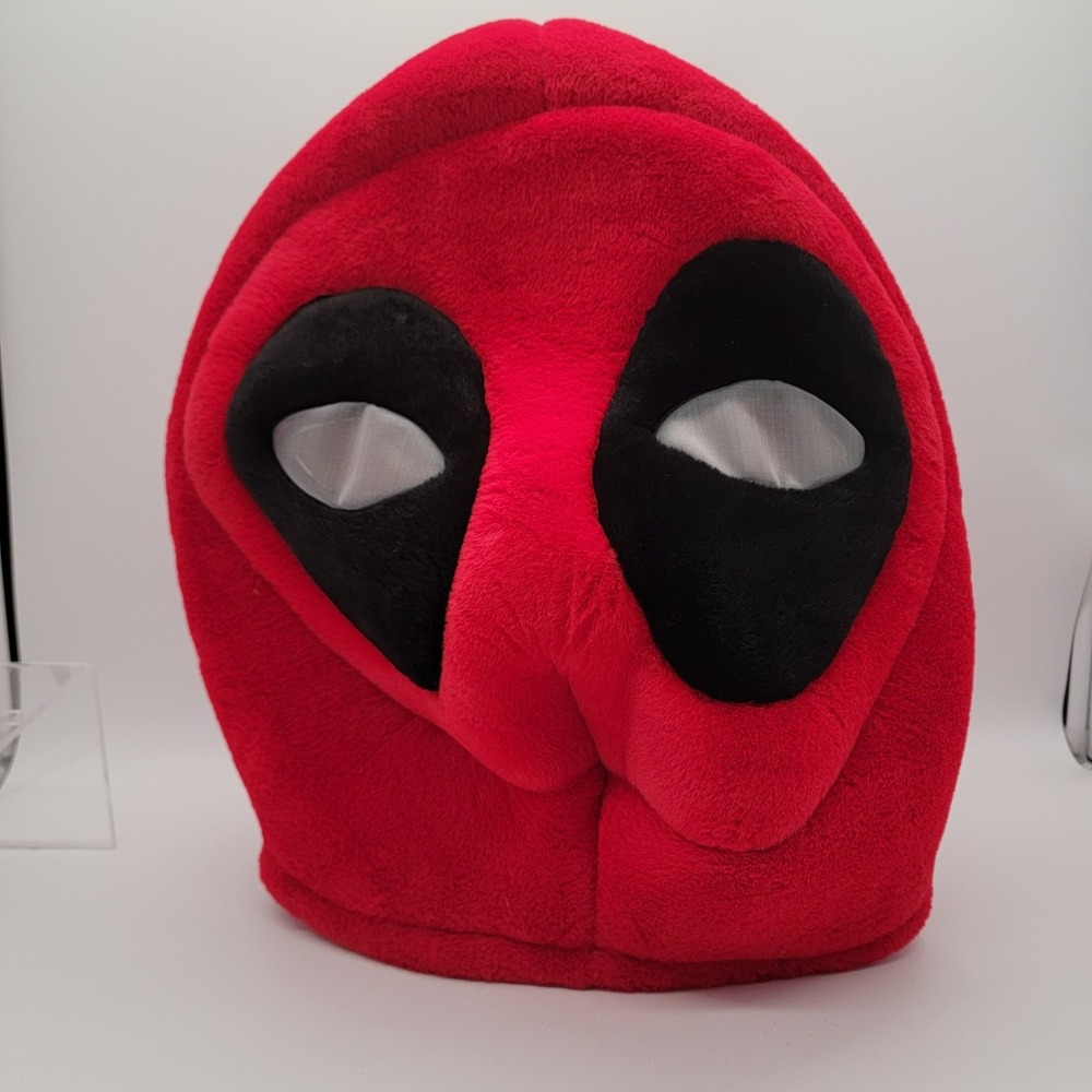 Maskimals Marvel Deadpool Plush Oversize Head Halloween Costume Red NWT